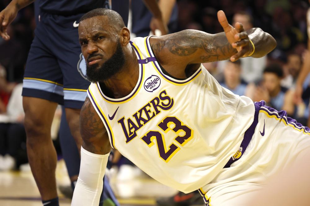 也使他在单 也使他在单