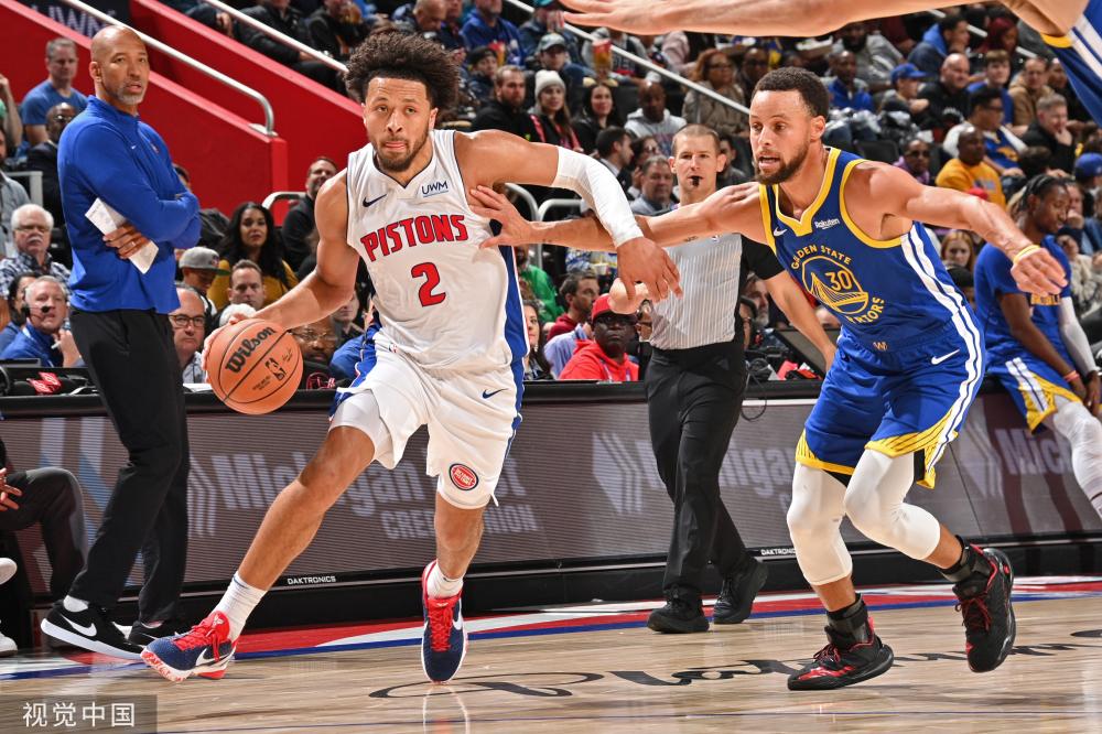 从詹姆斯与 从詹姆斯与