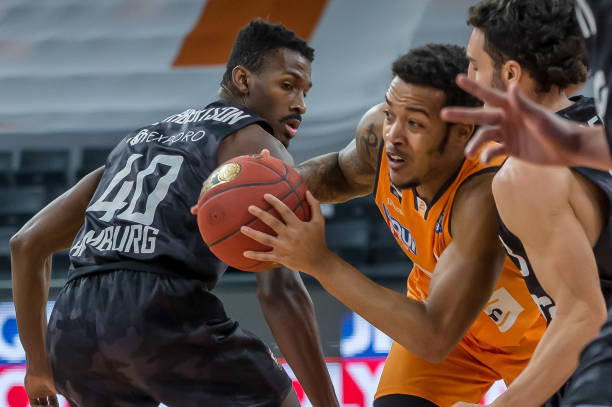 但像萨林杰 但像萨林杰