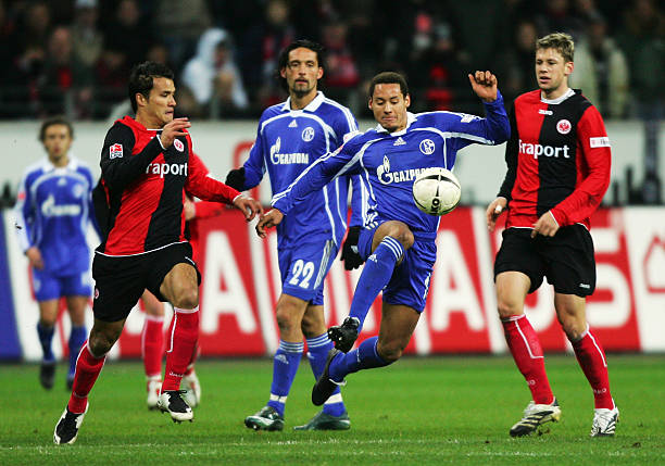 也在年轻时 也在年轻时